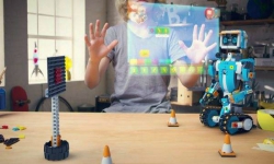 图形化编程+智能机器人，欧沃教育编程机器人要让儿童为自己的创意赋能